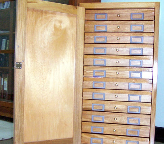 Armario Cornell. Marca Biologika®