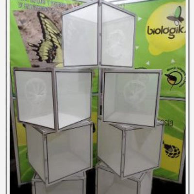 Jaula De Cria Colapsible Con Puerta Con Fondo De Plastico