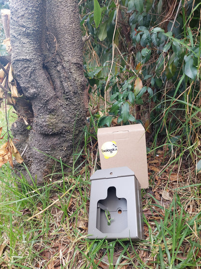 Caja de Seguridad para Cámara Trampa Bushnell – Marca Biologika®